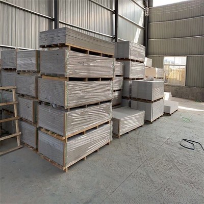 來賓防輻射涂料加重劑與鉛屏風 輻射防護的雙重保障